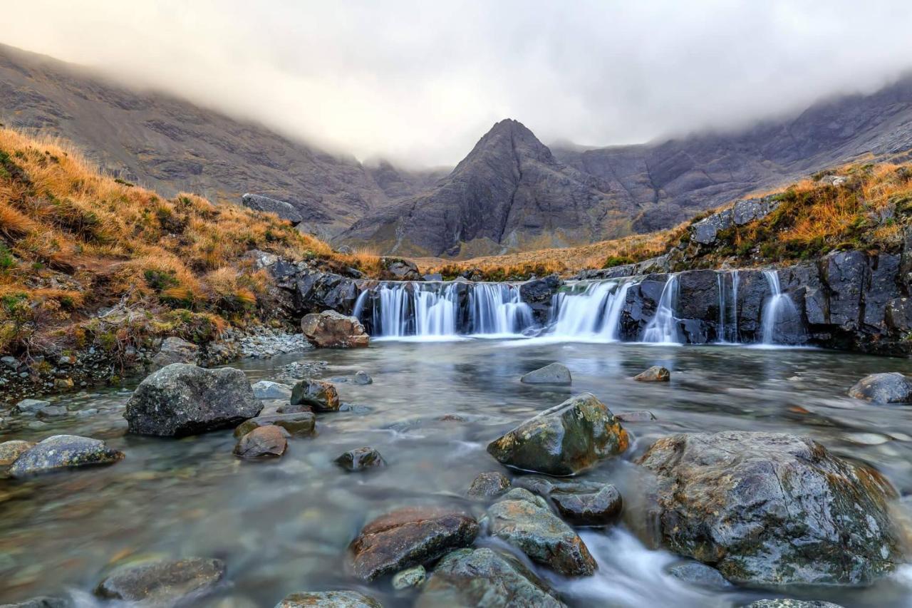 Tigh Lachie, Mary'S Thatched Cottages, Elgol, Isle Of Skye المظهر الخارجي الصورة