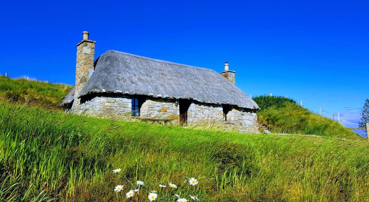 Tigh Lachie, Mary'S Thatched Cottages, Elgol, Isle Of Skye المظهر الخارجي الصورة